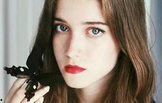 薄唇欧美女生视频,时尚与个性的完美融合