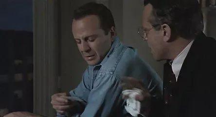 欧美电影男孩录像视频,揭秘欧美电影中的青春秘密