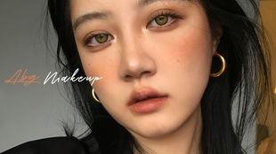 圆脸女孩欧美妆容视频,打造圆脸女孩的时尚魅力