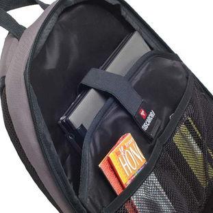 欧美绅士背包视频大全,欧美绅士背包时尚风采大盘点