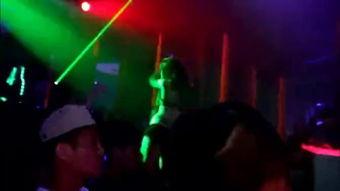 欧美酒吧清唱视频播放,歌声穿越时空，点燃激情之夜