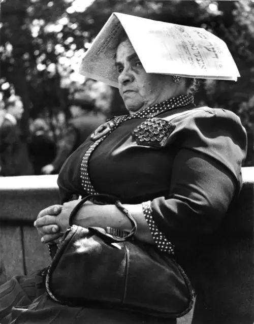 欧美双人拍摄风格视频,浪漫演绎，镜头下的情感共鸣