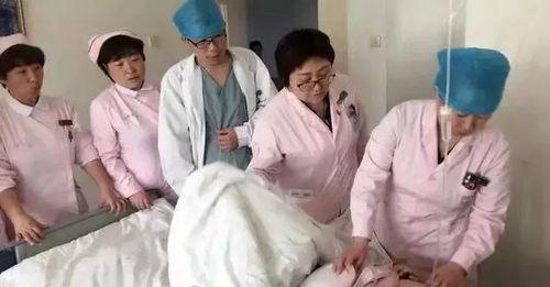 欧美护士撒尿视频,揭秘真实工作场景下的生理需求